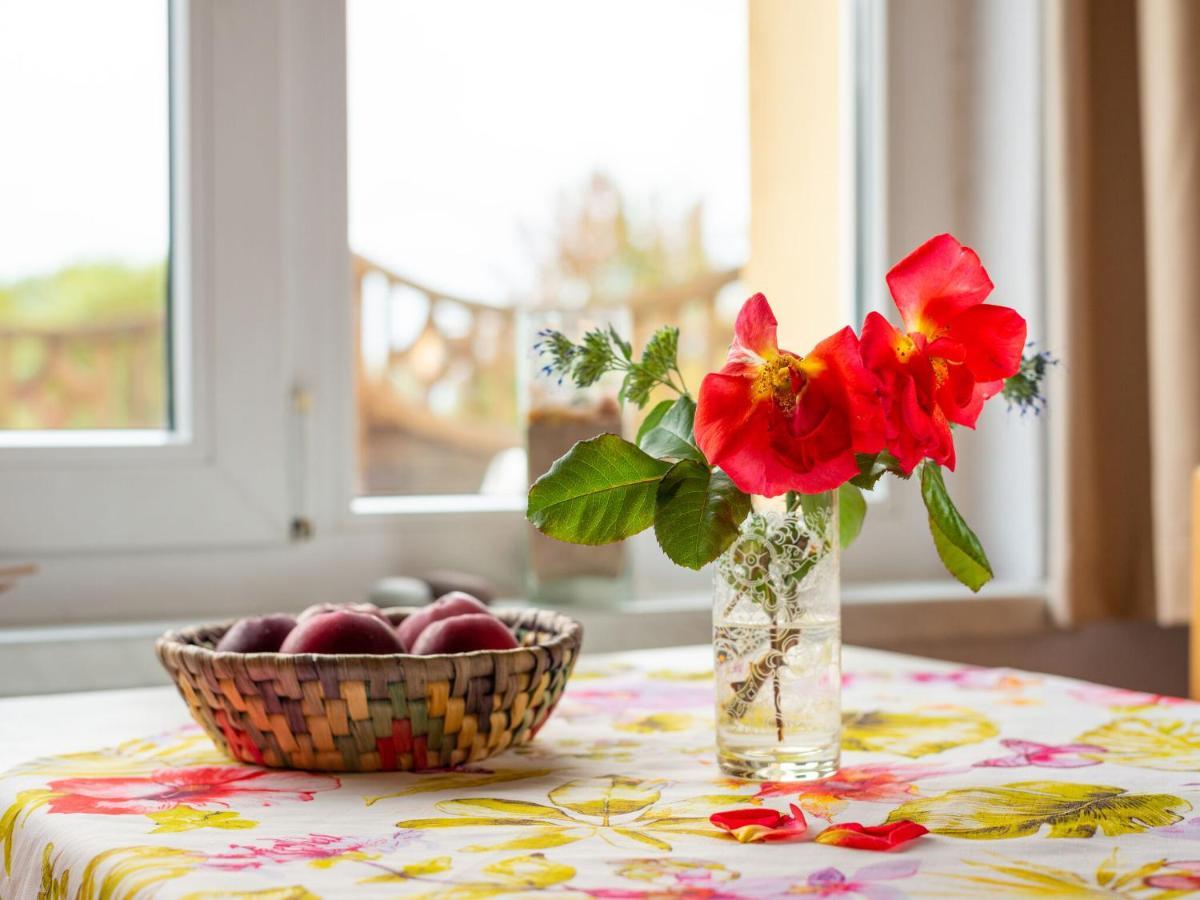 Idyllic Bungalow In Pepelow With Garden Экстерьер фото
